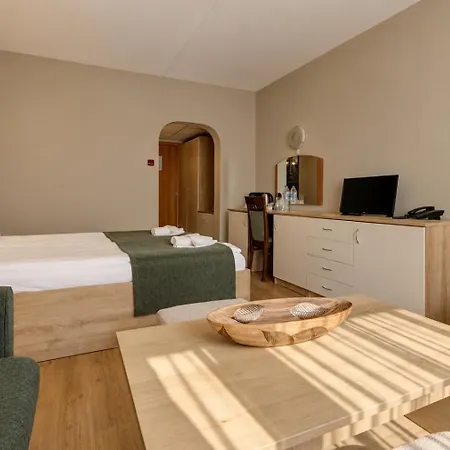 Forestia Borovets Hotel 3*